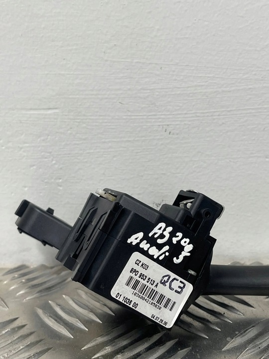 фото №7, Audi a3 s3 8p 2006 кермовий/підкермовий / перемикач поворотів