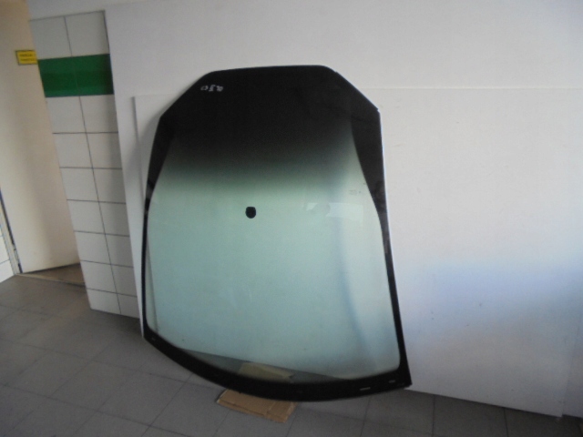 фото №1, Стекло перед лобовое citroen c3 ii 2010 год