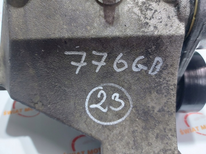 фото №8, Alfa mito 1.4 multiair 955a2000 135km кронштейн генератора 46820385