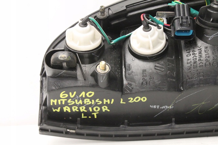 фото №8, Лампа заднее левый зад mitsubishi l200 warrior 2005