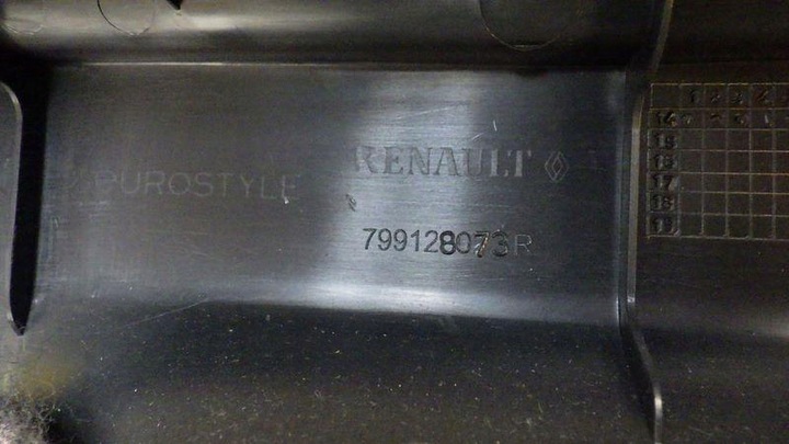 фото №6, Оббивка багажника лівий зад renault megane iii універсал 2 рестайлінг 3