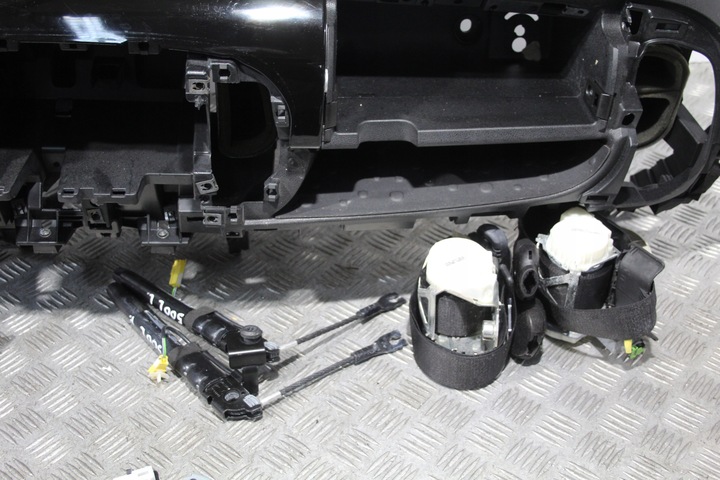 фото №7, Панель консоль подушка безопасности подушки fiat 500 l