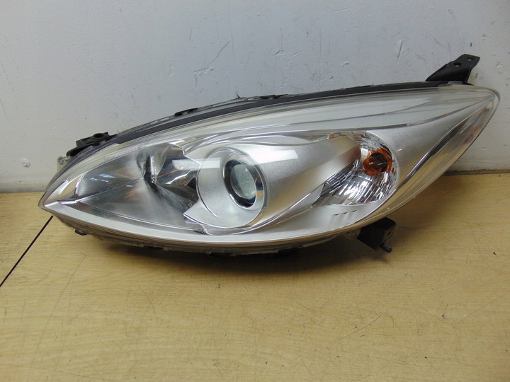 фото №6, Лампа левая перед ксенон mazda 5 ii cw 2010-