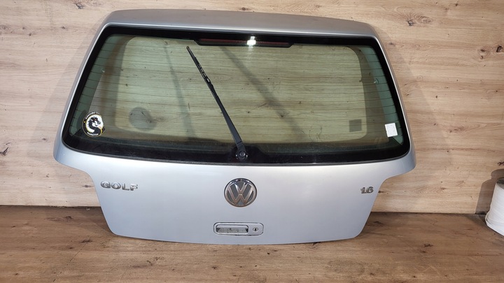 фото №1, Крышка багажника vw golf 4 iv hb lb7z серебряная