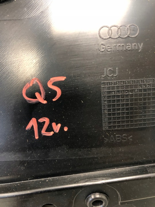 фото №8, Карта двері ліві перед шкіра коричнева пам'ять audi q5 рестайлінг