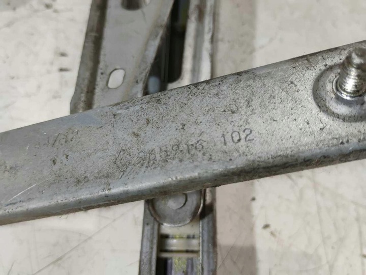 фото №5, Механізм підйомник вікна праві перед renault megane iii купе