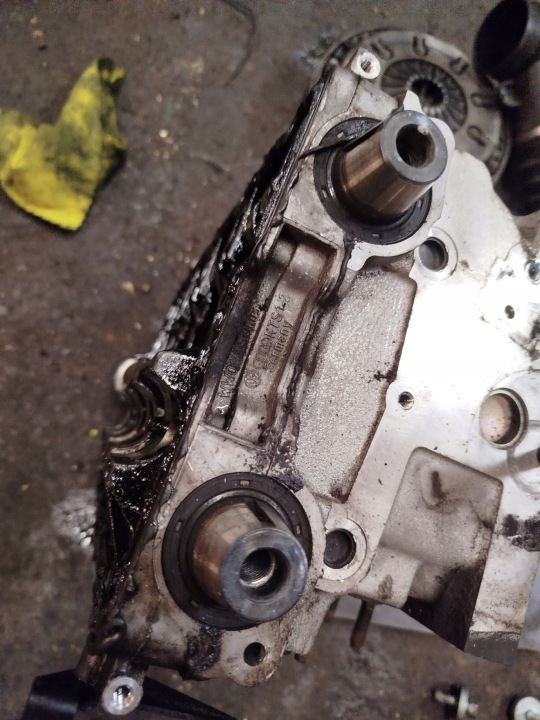 фото №14, Головка толкатели 2.0 tdi audi a6 c6 03g103373