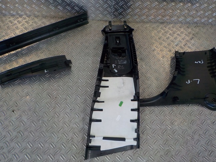 фото №9, Mercedes gla w156 защита накладка стойка b левая