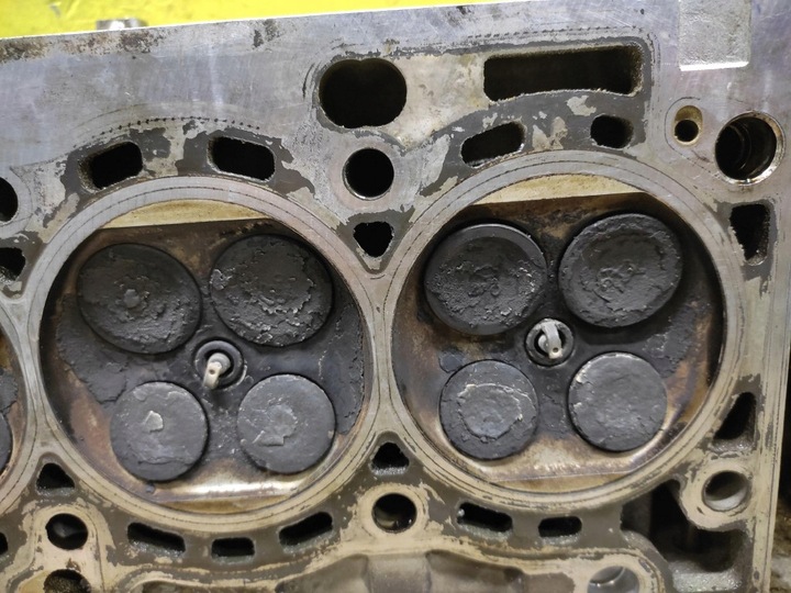 фото №14, Nissan almera n16 1.8 головка двигуна