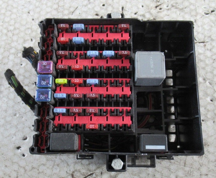 фото №1, Ford fiesta mk7 1.0 ecoboost коробка запобіжник