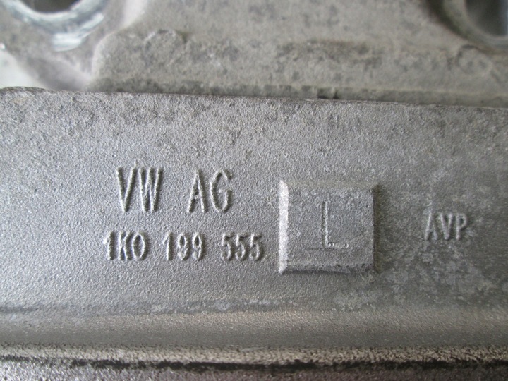 фото №3, Лапи подушка двигуна vw golf v plus 1.6 mpi 1k0199555l