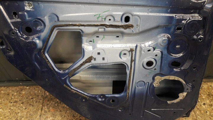 фото №8, Дверь левый зад dacia sandero ii