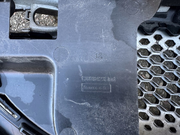 фото №11, Smart fortwo iii 453 14- решітка решітка бампер передній