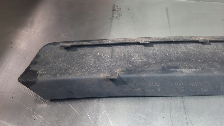 фото №11, Opel vectra c універсал планка накладка бампера зад 13100362