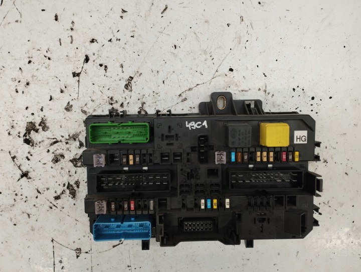 фото №8, Opel astra iii h 1.9 cdti блок запобіжників 5dk 008 669-52 hella