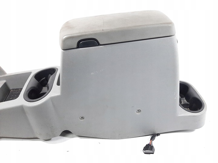 фото №11, Dodge durango ii рестайлинг 07r туннель средний подлокотник