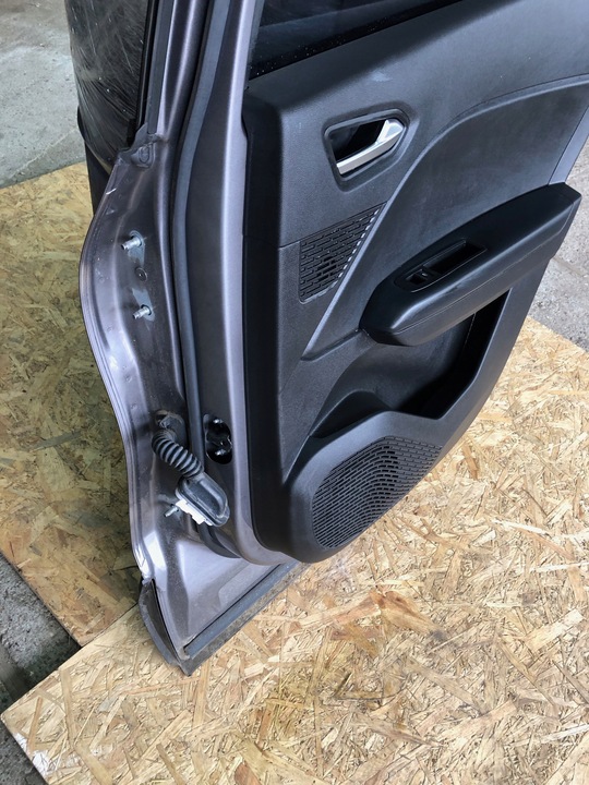 фото №10, Renault captur ii дверь правый зад комплектные