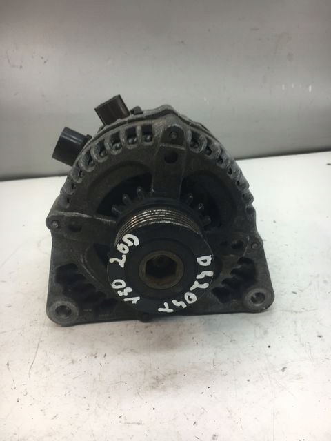 фото №1, Volvo v50 2.0d d4204t генератор 104210-2710