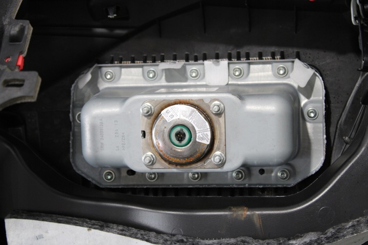 фото №8, Панель консоль подушка безопасности подушки bmw 3 f30 f31