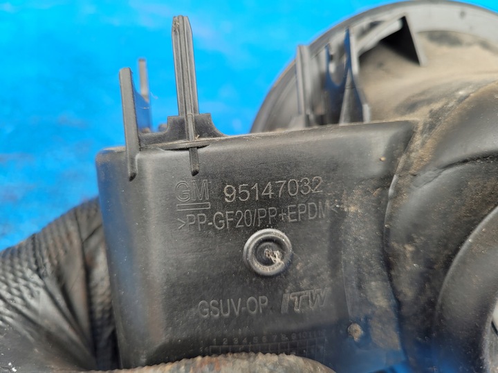 фото №8, Запчасти | mokka крышка заливка топлива gym 95147032