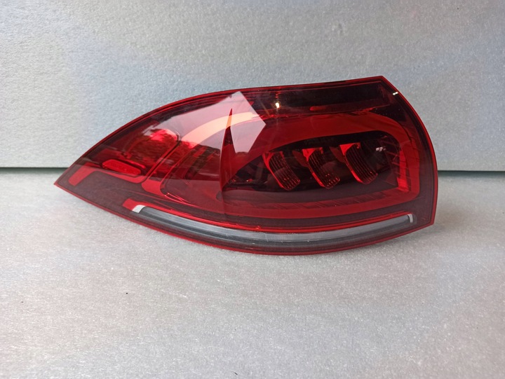 фото №1, Mercedes gle a1679061007 лампа лівий зад задня ліва