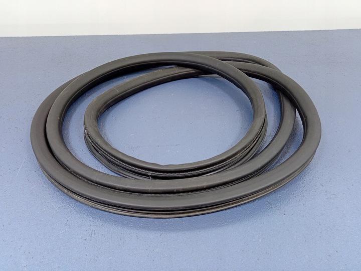 фото №1, Cayenne ii 7p5 прокладка двері перед ліві