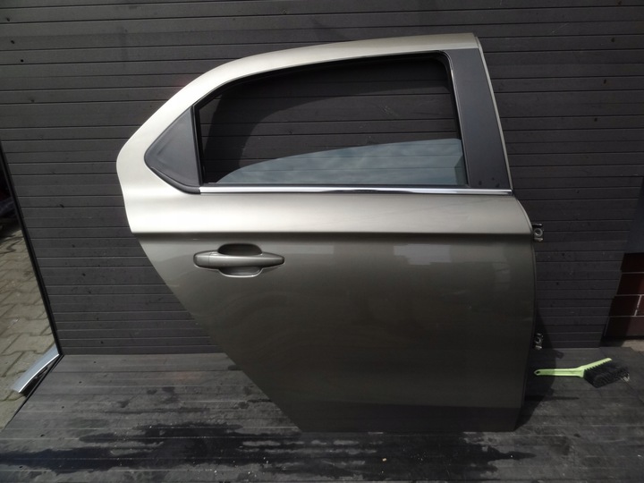 фото №1, Citroen c-elysee 2013 двері задні праві комплектні
