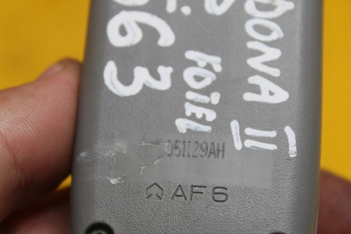 фото №8, Застібка ременя права kia sedona ii carnival ii