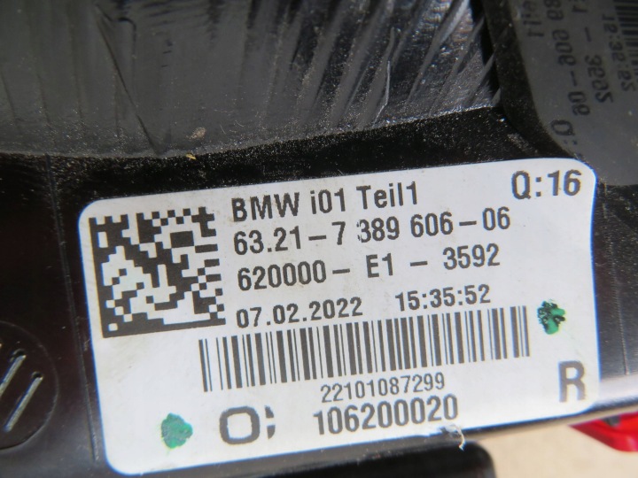 фото №15, Bmw i3 фара зад правая крышка багажника 7389606-remo