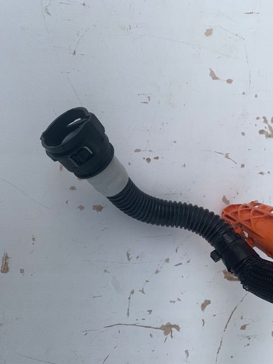 фото №6, Tesla модель y 3 рестайлинг шланг шланг радиатор трубка воды 1077594-00-c оригинал