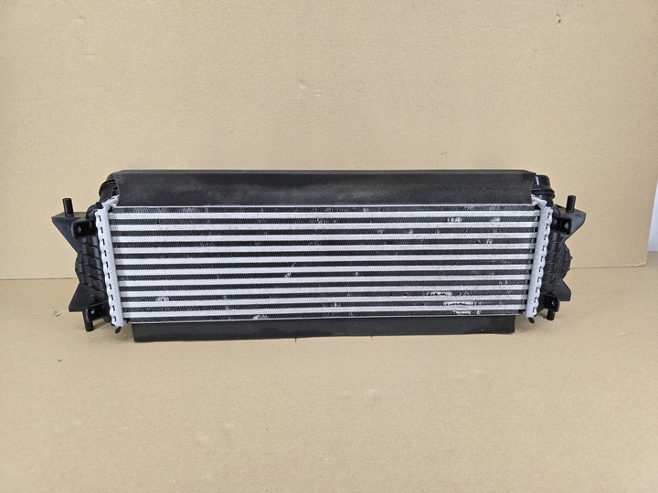 фото №16, Нова оригінальний номер радіаторів повітря інтеркулер renault alaskan 144614ja0b