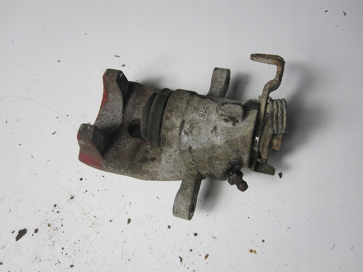 фото №7, Суппорт тормозной зад левый opel combo c 1.3cdti 06r