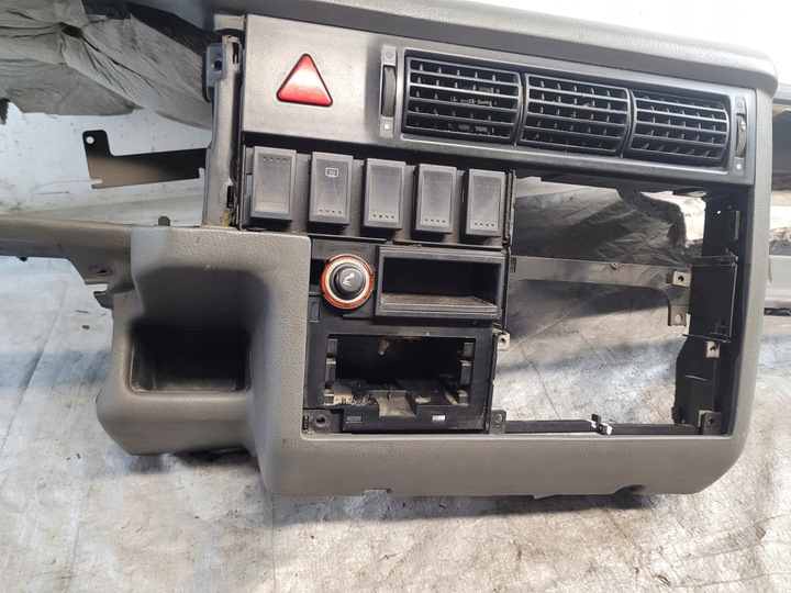 фото №11, Панель роздавальна оригінальний номер 705857199 vw t4 fl caravelle eu