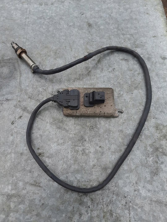 фото №1, Датчик nox лямбда-зонд mercedes axor actros