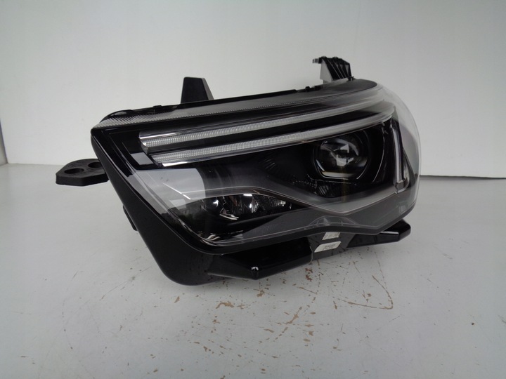 фото №1, Лампа левая фара opel grandland x 16- полный led