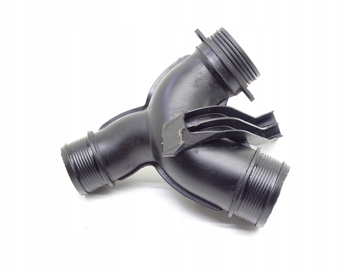 фото №1, Труба тройник интеркулер audi q7 4l 3.0 tdi 4l0145795