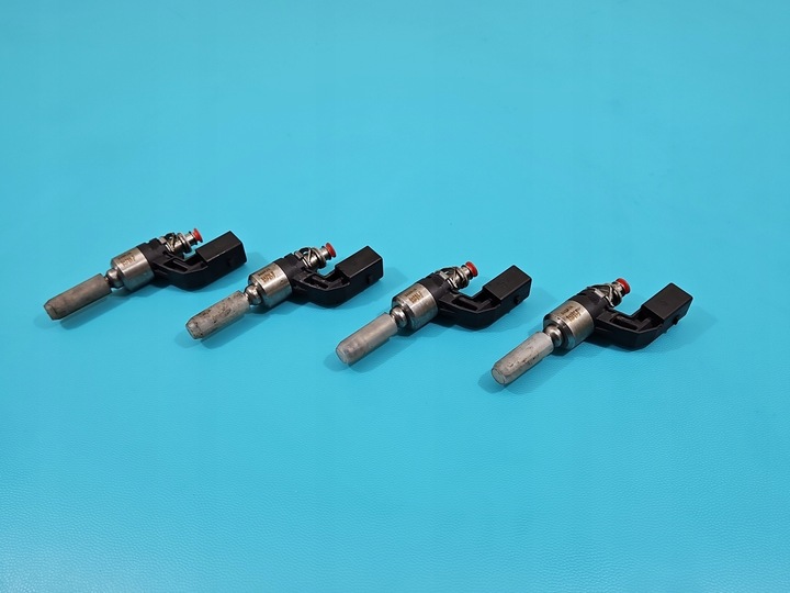 фото №1, Wtryskiwaczr kpl seat altea 03f906036f 1.4 tsi caxc