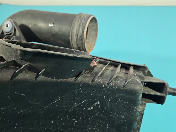 фото №9, Корпус фильтра воздуха porsche cayenne ii 7p5129607b 4.8 v8 turbo