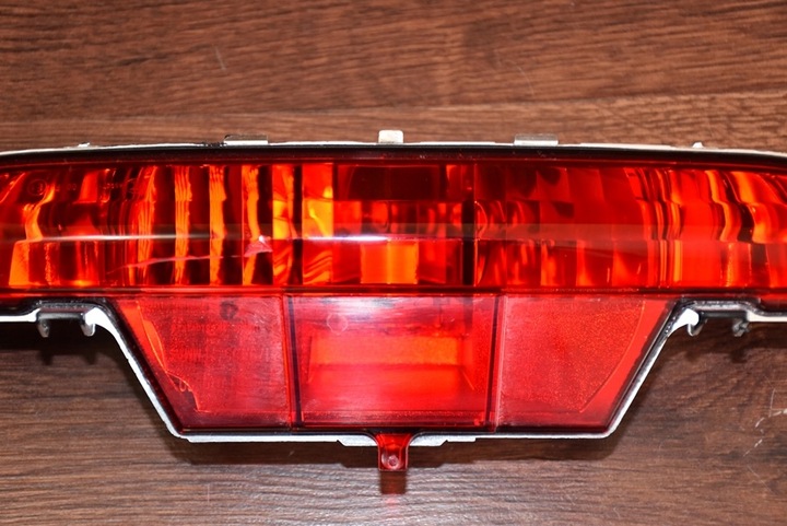 фото №14, Лампа бампера противотуманная зад peugeot 208 i eu