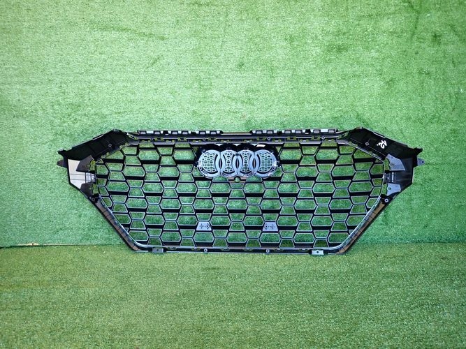 фото №9, Audi q3 rsq3 18- решётка решётка радиатора 82a853651d