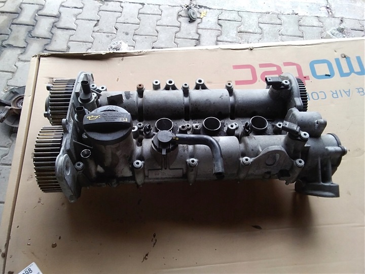 фото №1, Octavia iii 1.4 tsi защита валов распределительный вал валы 04e103479b