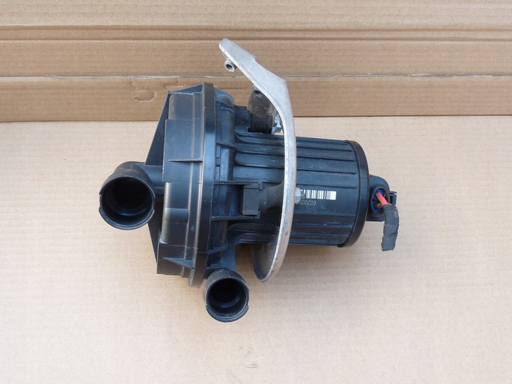 фото №8, Насос воздуха a8 d4 d3 07l959253b 07l959231c