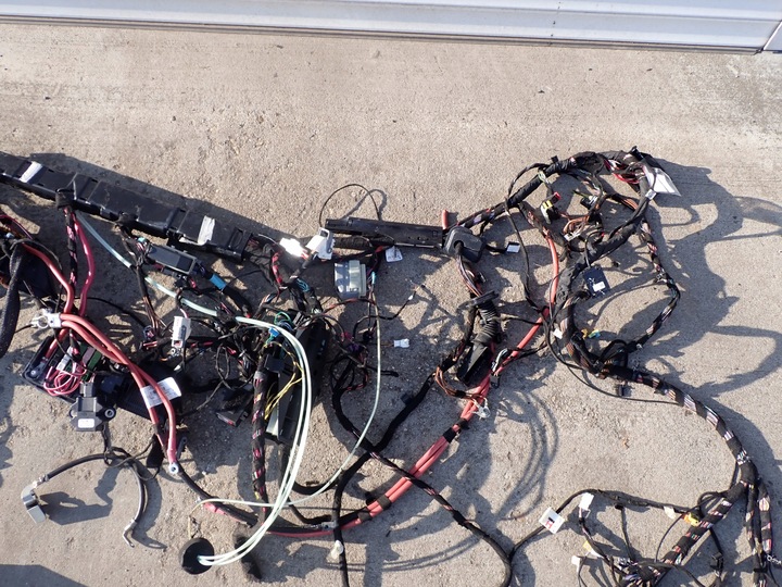 фото №7, Mercedes gls w166 x166 жгут установка электрический интерьера