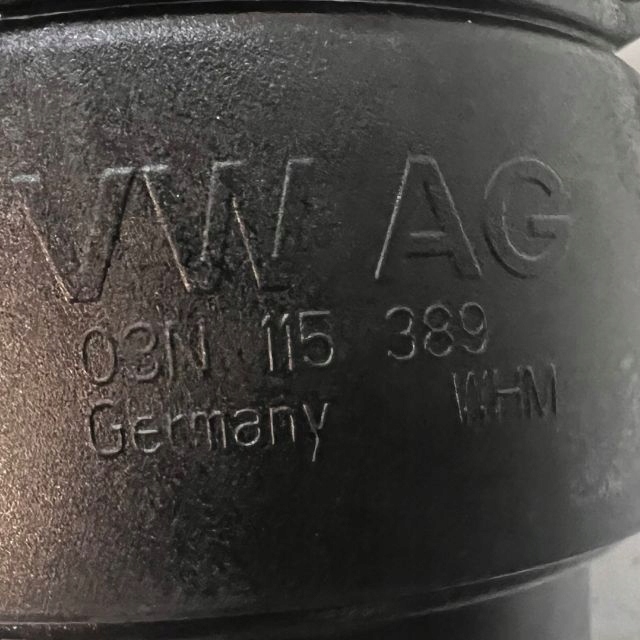 фото №11, Основание корпус радиатор фильтра масла vw seat skoda audi 2.0 tdi