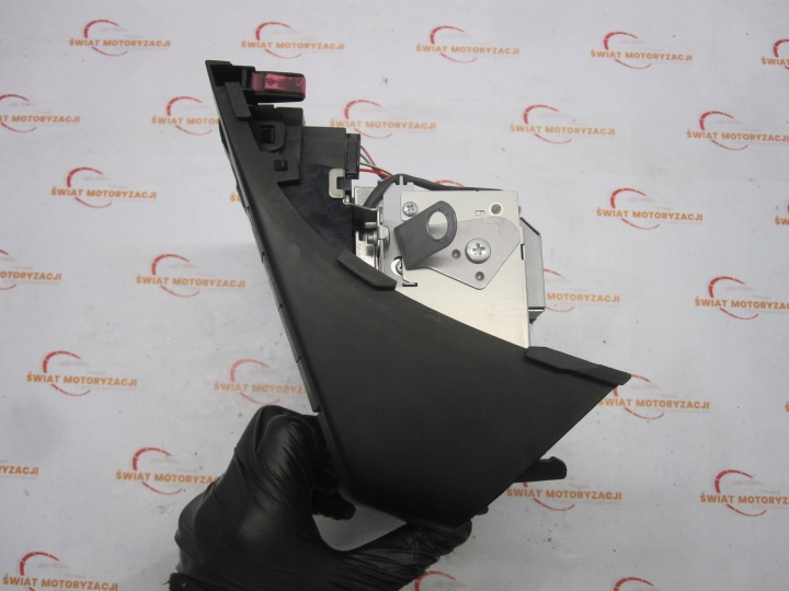 фото №6, Toyota prius ii 1.5 vvti дисплей навигации 86110-47220 134000-3290b101