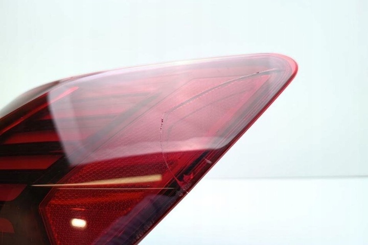 фото №11, Лампа правая задняя audi e-tron gen 4ke945092c электрический 230kw 2019