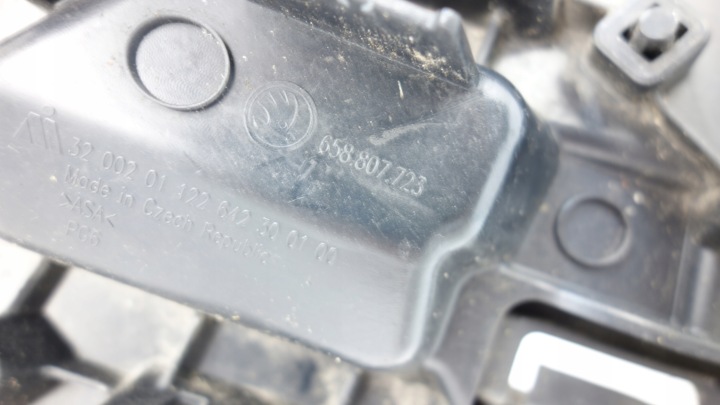 фото №8, Skoda kamiq 658 2019- решётка решётка радиатора бампера перед 658807723