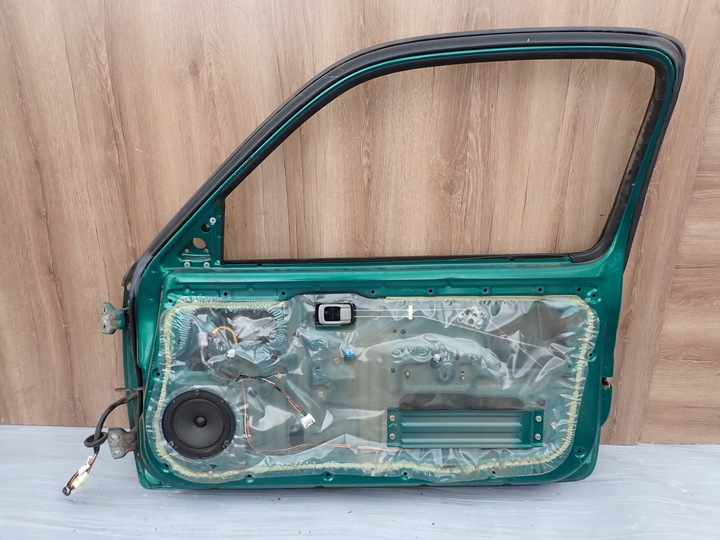 фото №10, Nissan micra k11 5d 92-01 дверь передние правые dv8