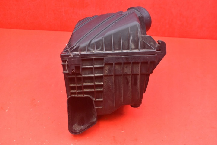 фото №5, Корпус фильтра воздуха 105435-10 toyota avensis t27 t29 2.0 d-4d 143 km