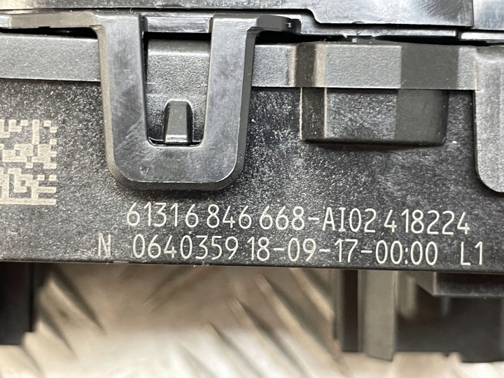 фото №15, Bmw (oem) 6846668 5' g30 6' g32 переключатель комбинированный подрулевые рычаги переключатель-паук шлейф